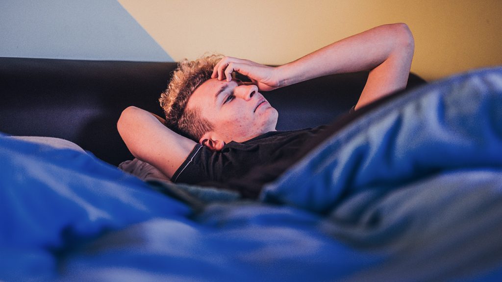 Los hombres jóvenes se despiertan del TDAH y el insomnio